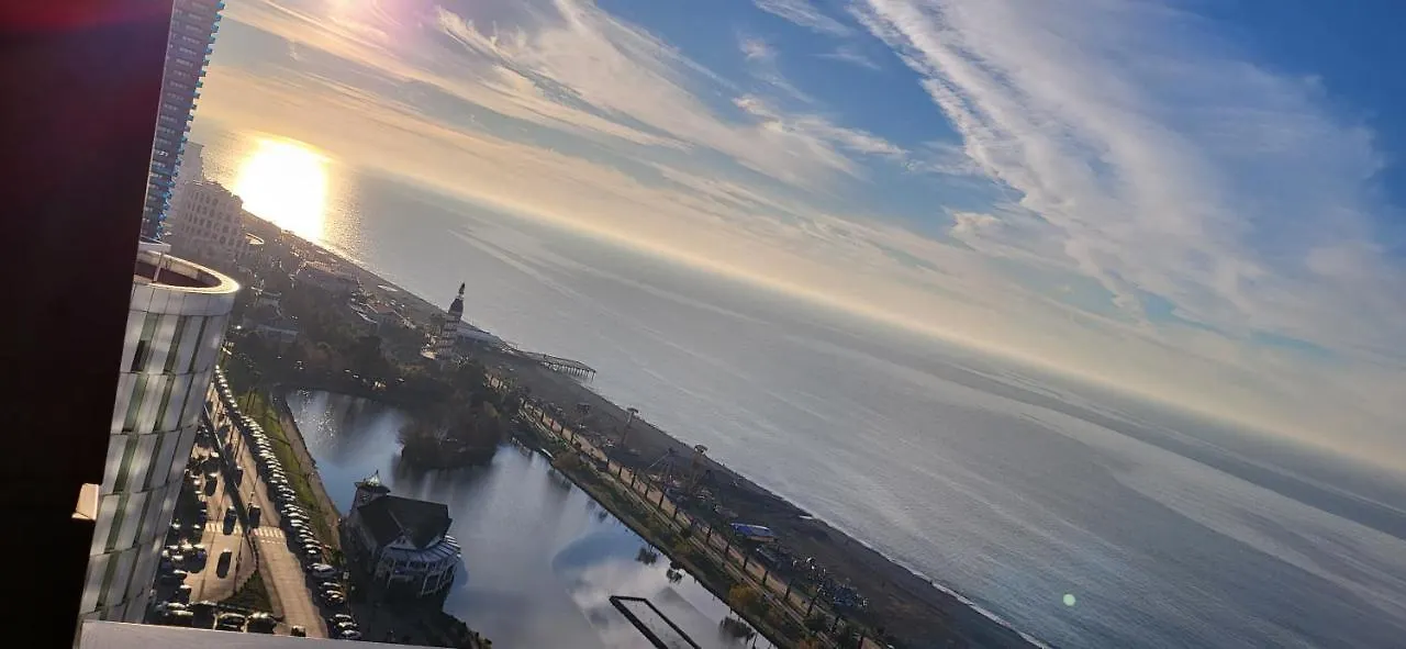 Black Sea Apartments Alliance Palace Батуми